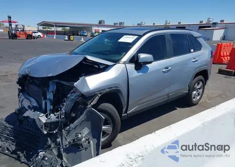 2021 Toyota Rav4 Xle from USA, damaged, VIN 2T3W1RFV5MC097133